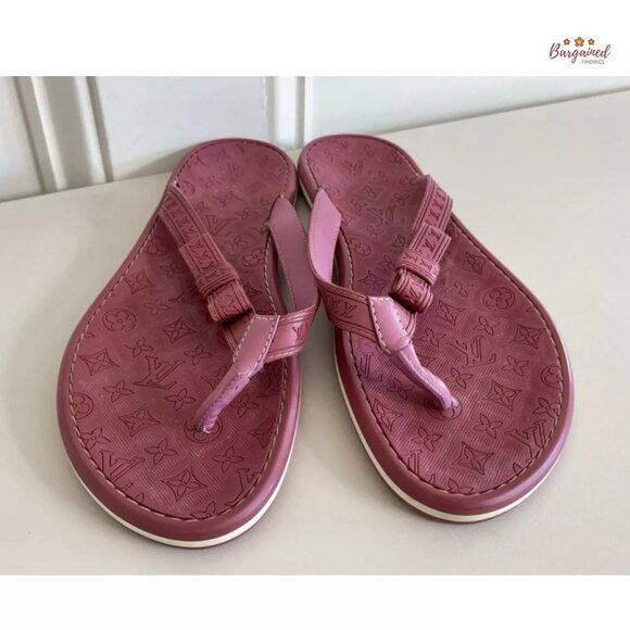 Auth Louis Vuitton Rose Pink Monogram Embossed Rubber Flip Flop Sandals 37.5/7.5 - Picture 12 of 12